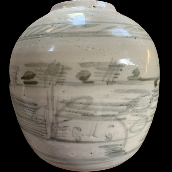 Vintage Handmade Pottery Vase - Picture 1 of 4